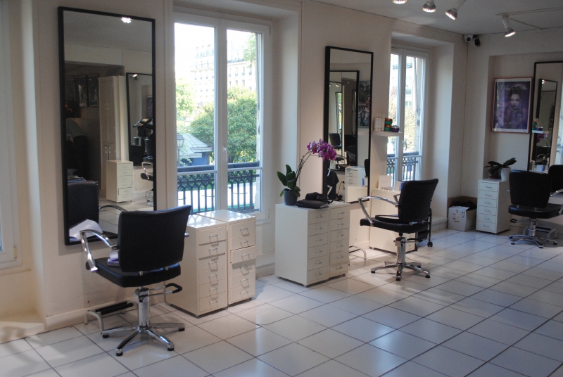 coiffure-COLOMARS-min_floor-home-office-property-living-room-room-781228-pxhere.com